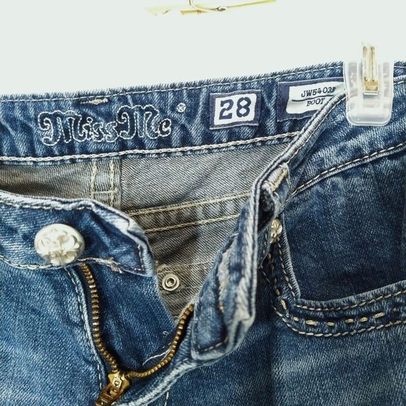 Miss Me Jeans Chic Woman's Blue Jeans Size 28 - Picture 5 of 7